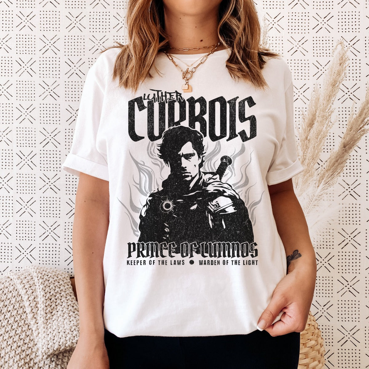 Luther Corbois T-Shirt | Kindred's Curse Saga