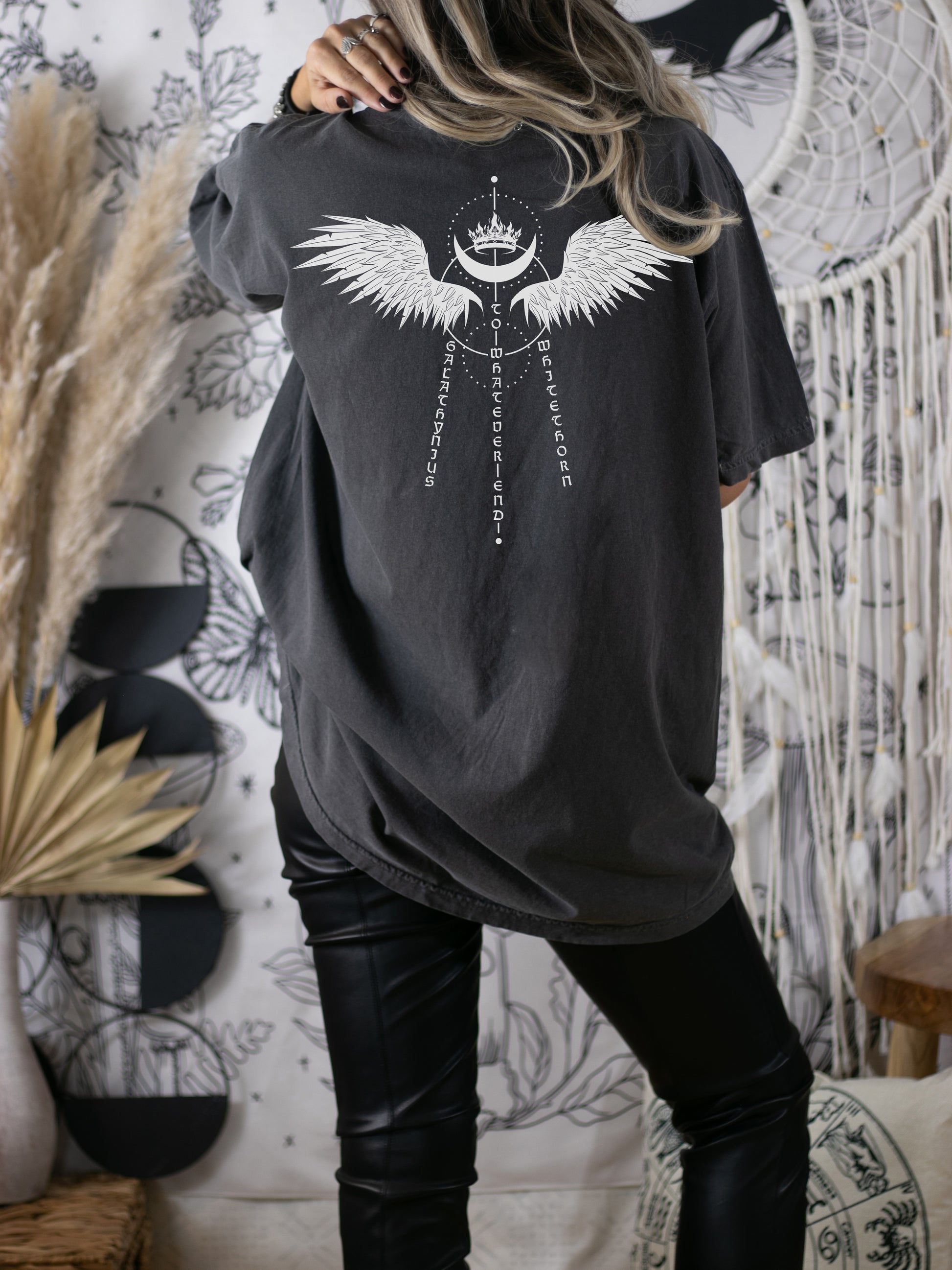 Fireheart Shirt | Officially Licensed Throne of Glass Sarah J. Mass Merch 