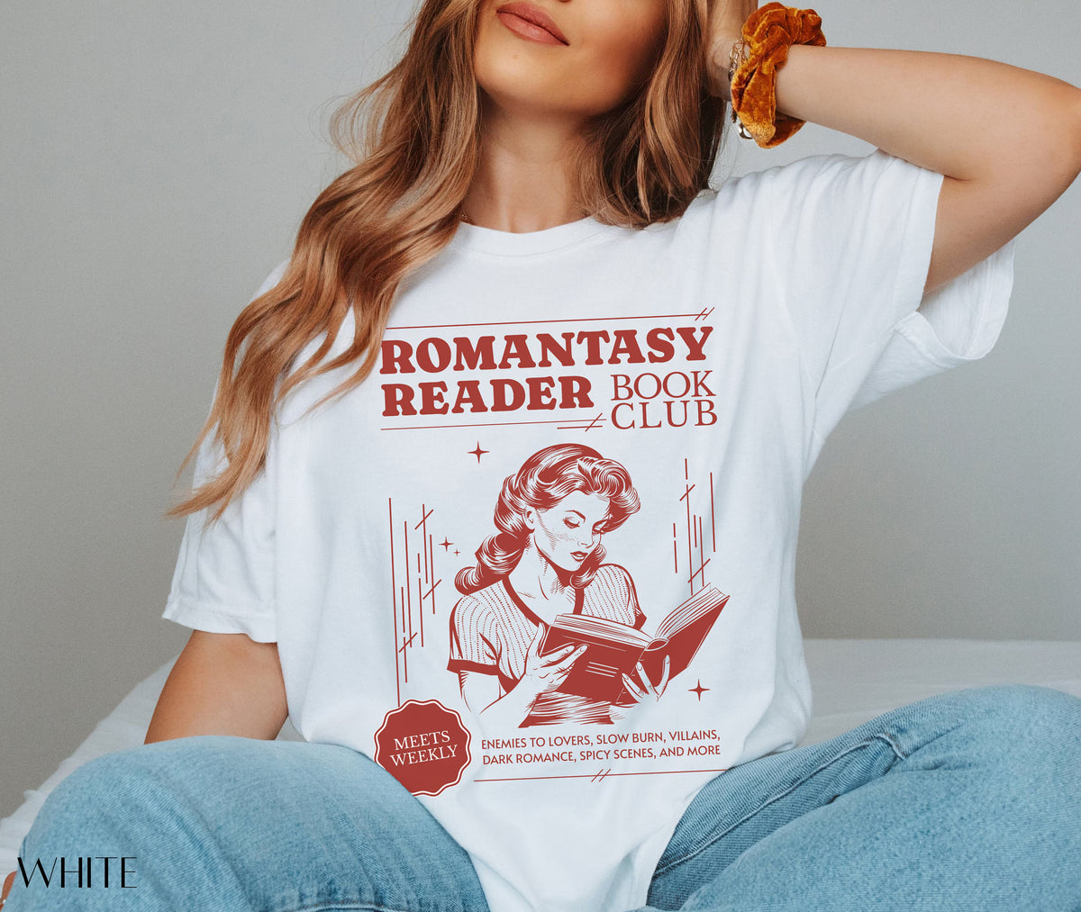 Romantasy Reader T-Shirt